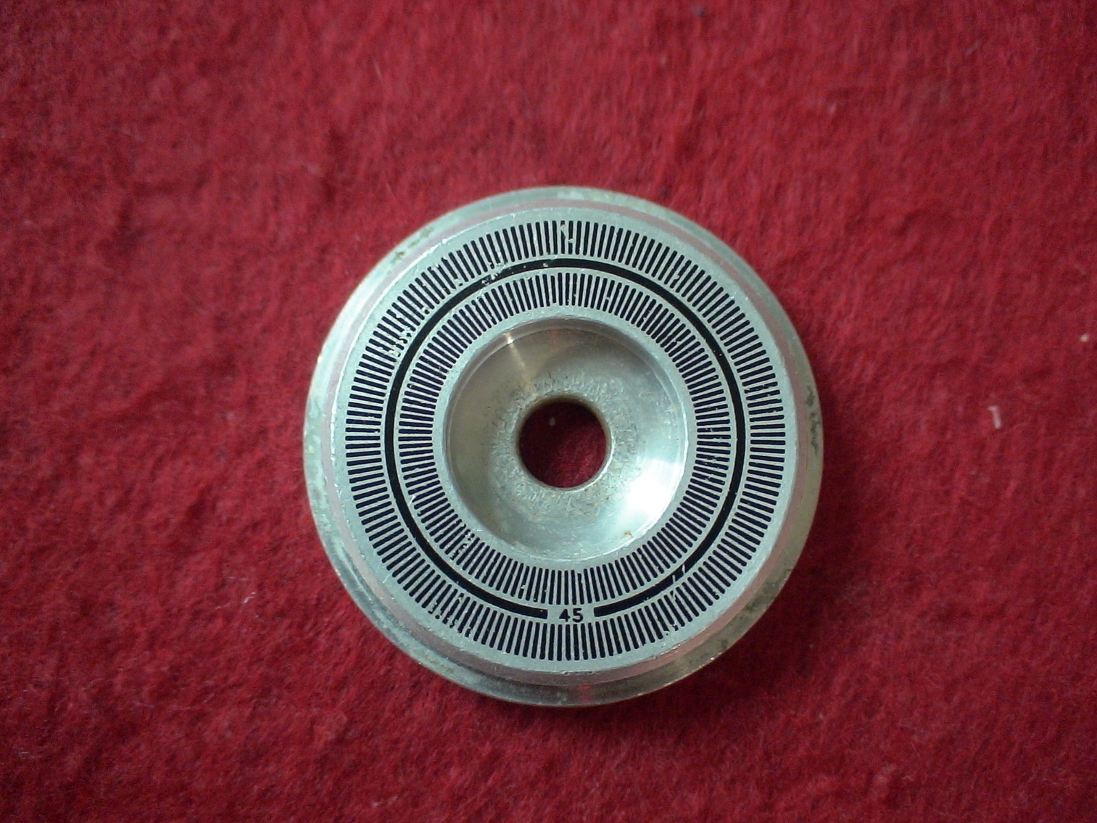 Thorens Original Single Puck 45 Adapter with 50/60Hz Strobe
