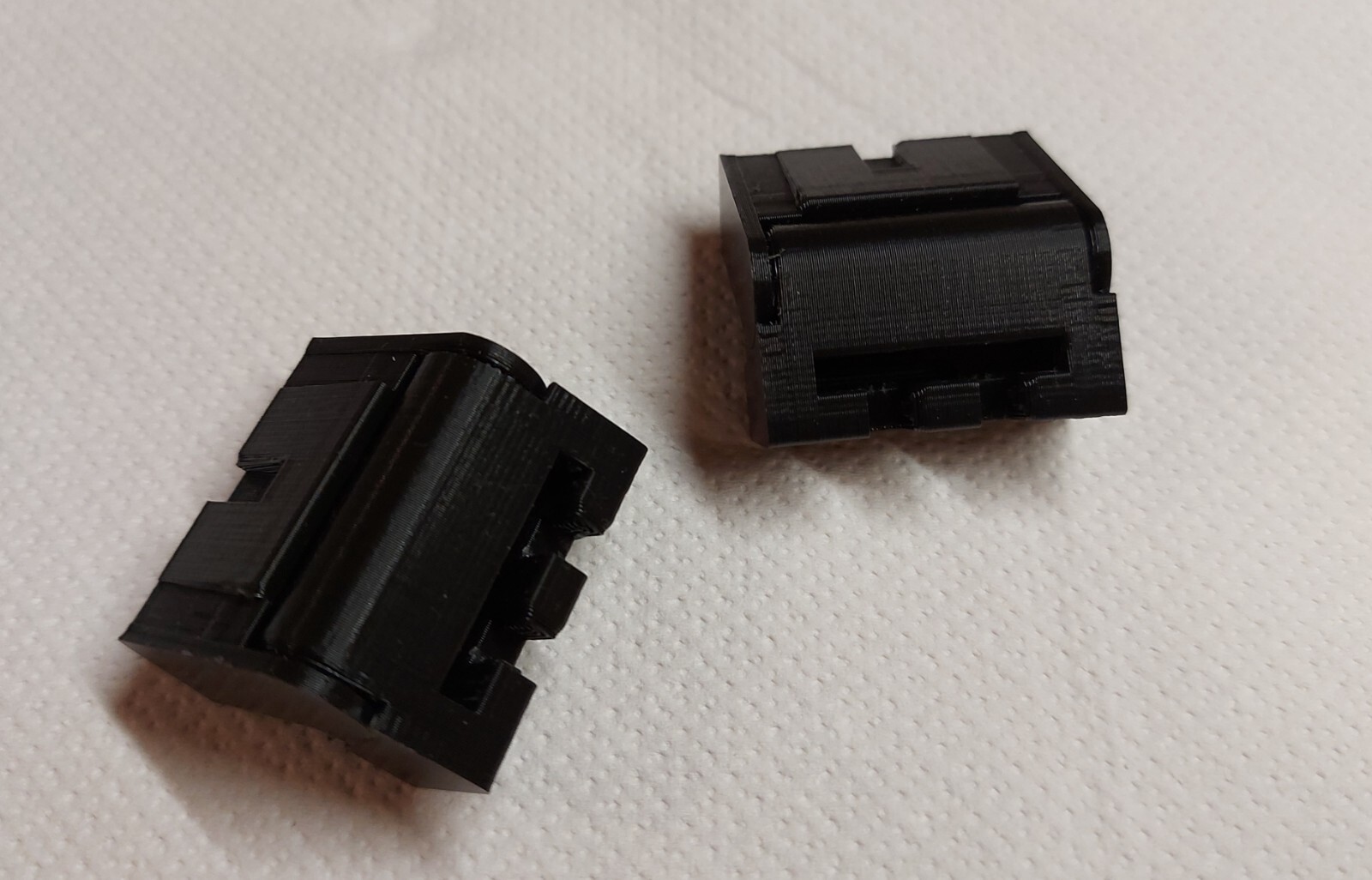 2x HINGE HINGES TURNTABLE DUST COVER PANASONIC SL-H303 SL-H304 – 3D STAMP
