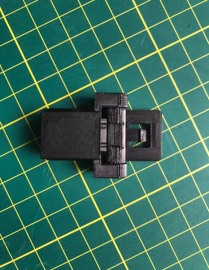 2pcs Turntable Dust Cover Hinges 3D Print for Mustang Ion Turntable