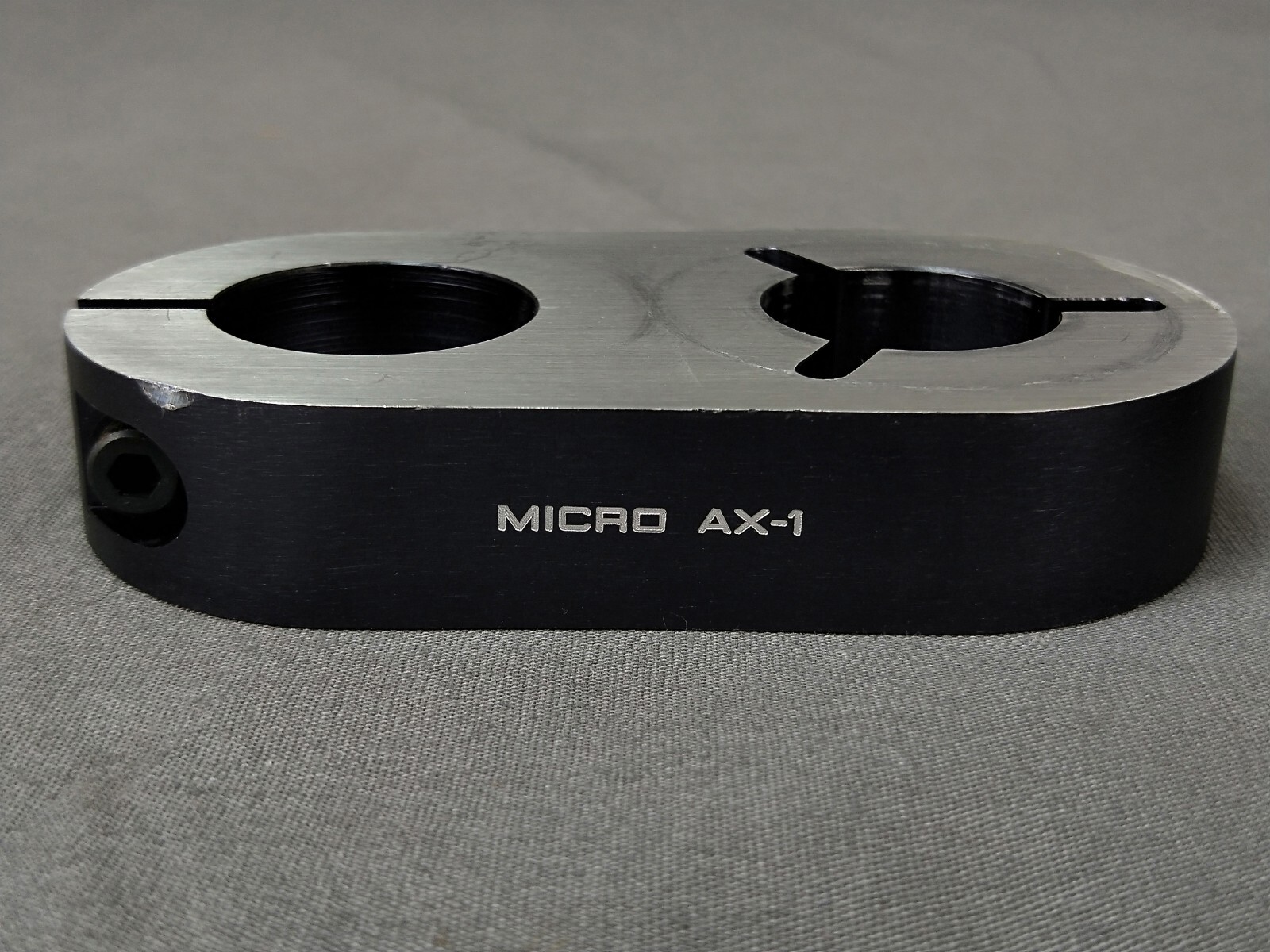 Micro AX-1 Arm Base In Excellent Condition
