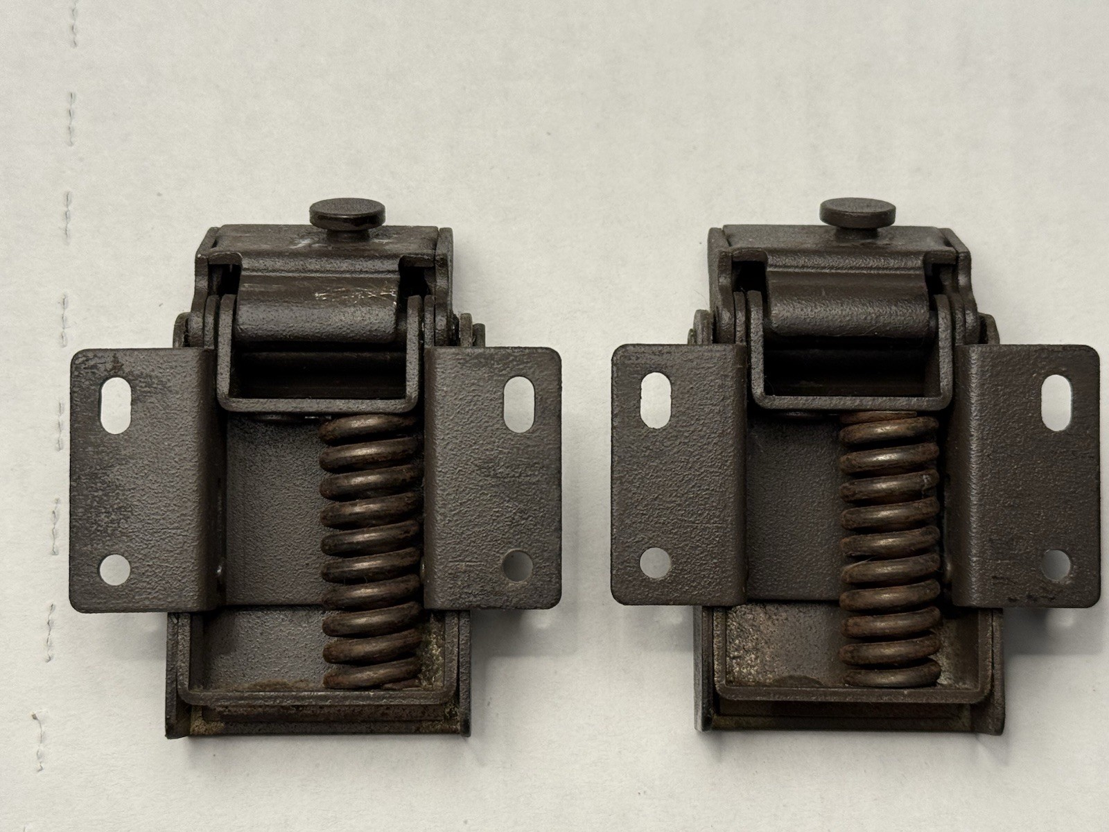 Vintage TEACTurntable Replacement Dust Cover HINGES Pair Set. WILL FIT OTHERS.