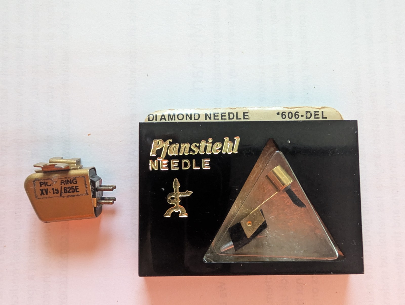 Pickering XV-15/625e cart with NOS genuine pickering D625e stylus in pfanstiehl