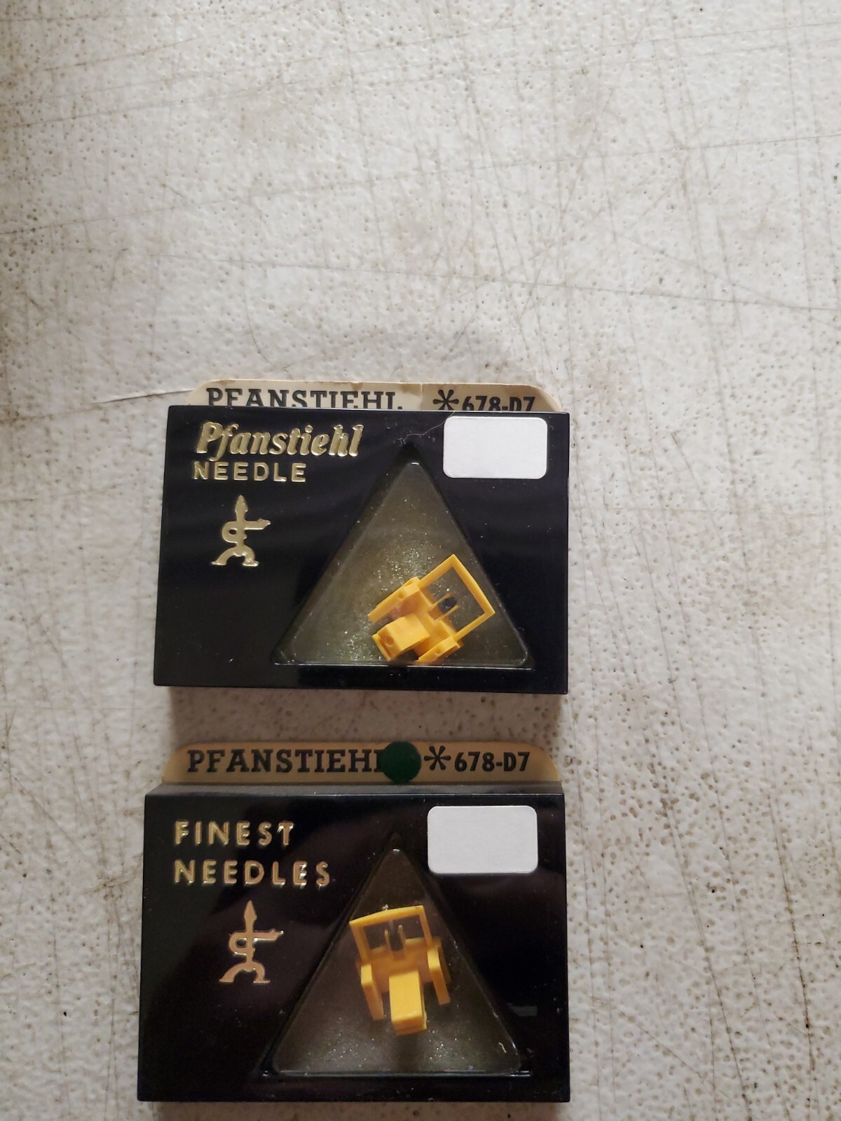 Pair Pfanstiehl Diamond Needle 678-D7 – Panasonic EPS-28 (i311)