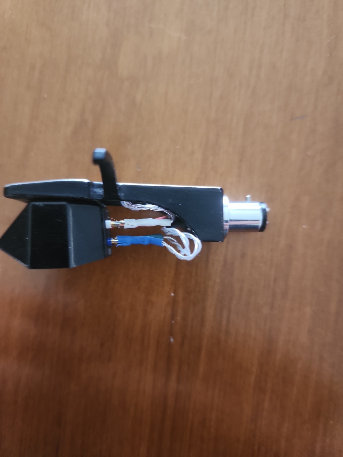 Goldring E3 Moving Magnet Phono Cartridge with genuine head shell – No Stylus –