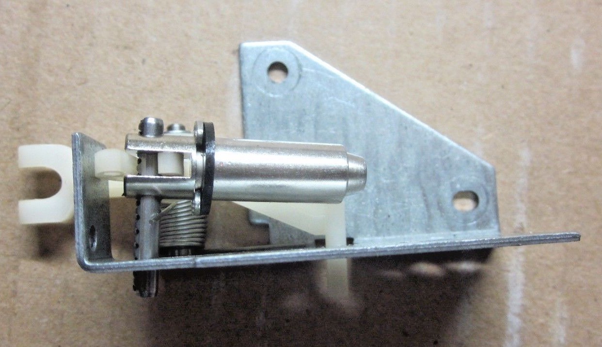 Realistic LAB-2100 Turntable Record Player N-31D Relay Repair Part
