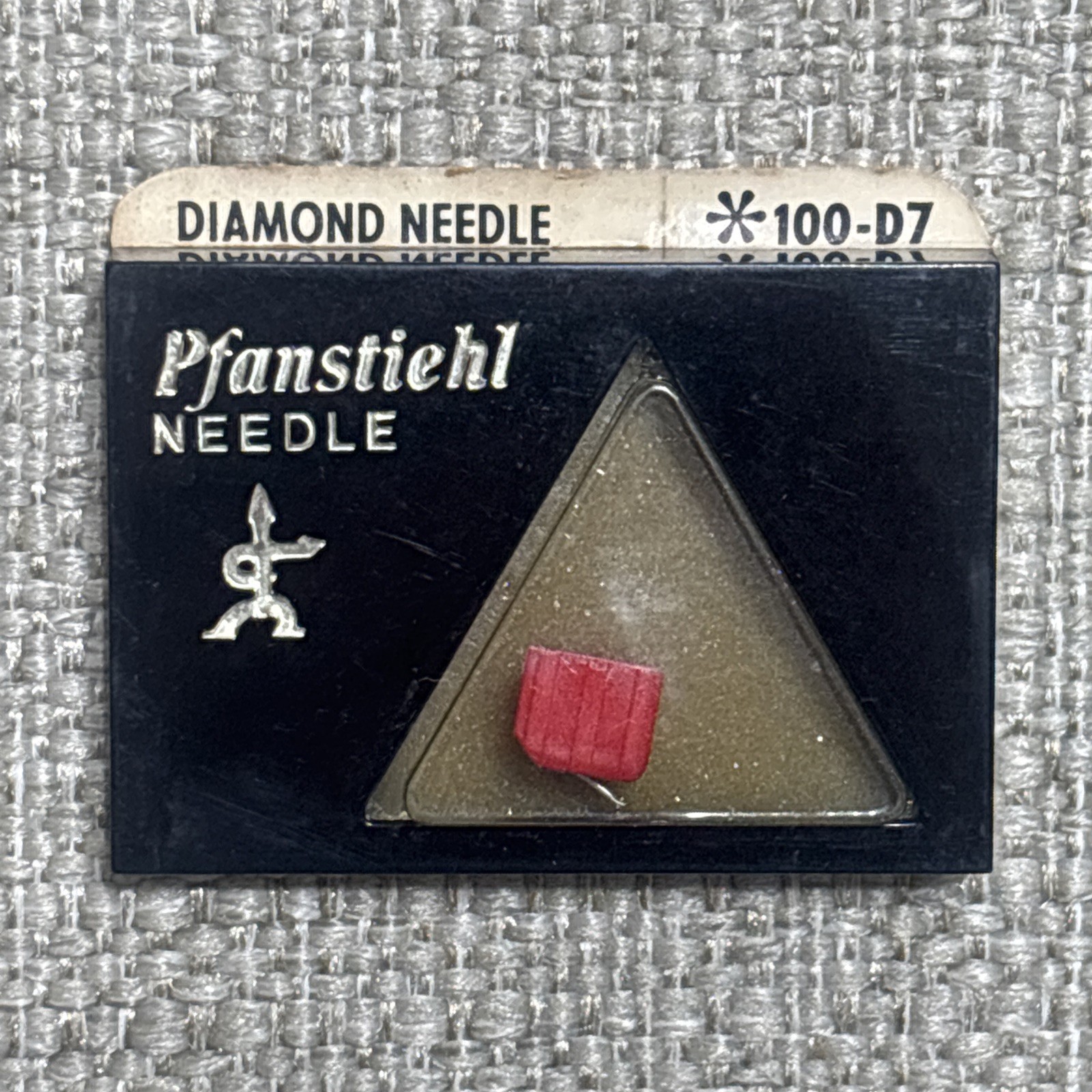 Pfanstiehl 100-D7 Diamond Stylus Replace AUDIO TEHCNICA R-4, R-660, R-770, R-809