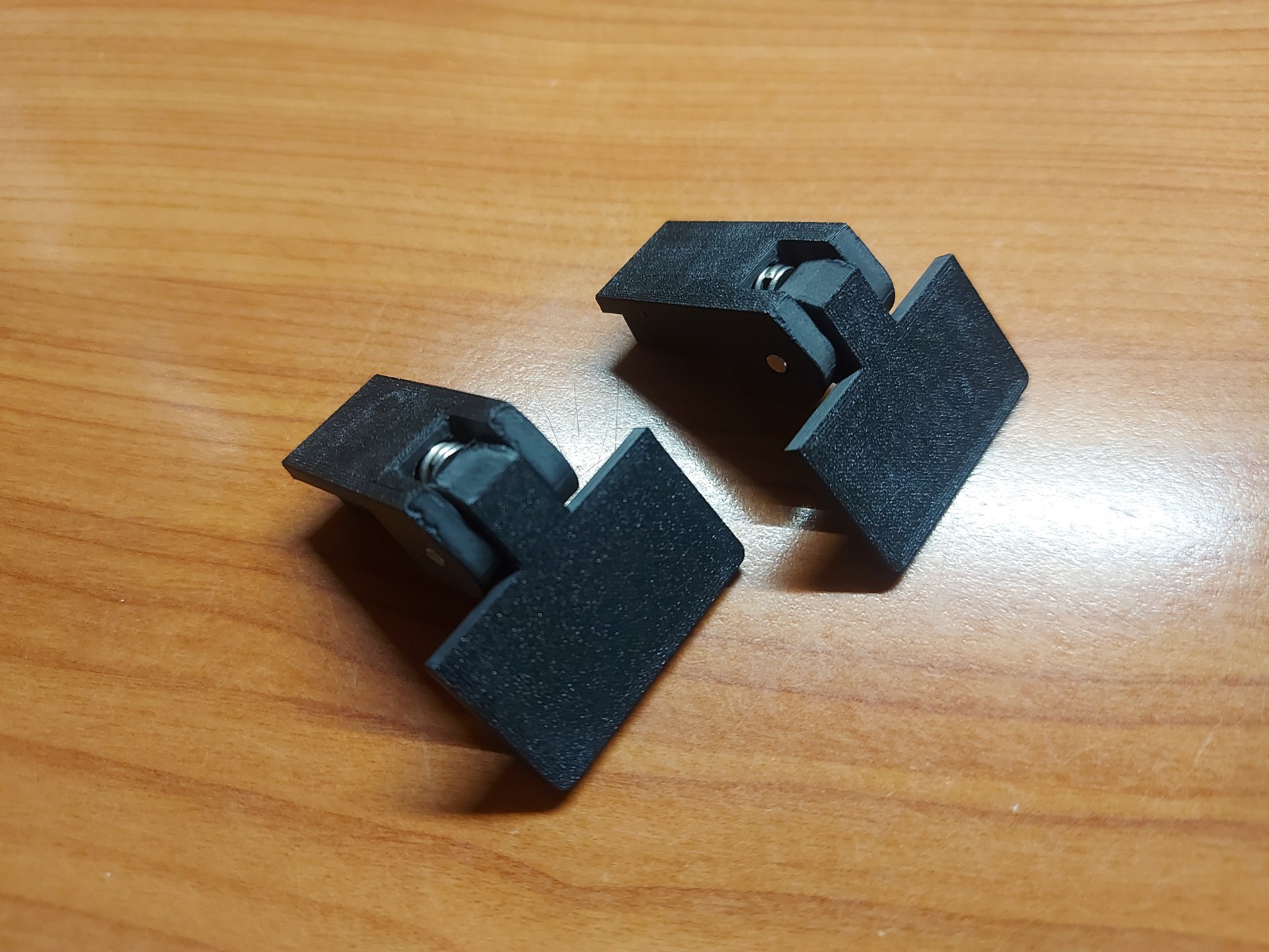 2x Turntable Dust Cover Hinge Hinges Lid RELOOP RP-2000 MK3
